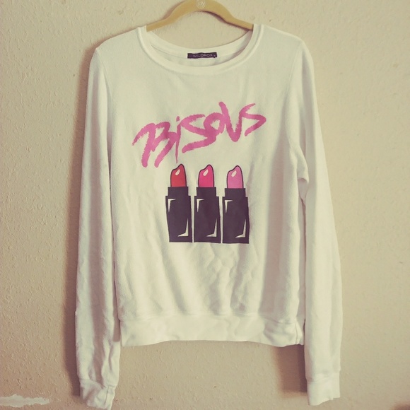 🆕 Wildfox Lipstick Bisous Sweater - Picture 2 of 6